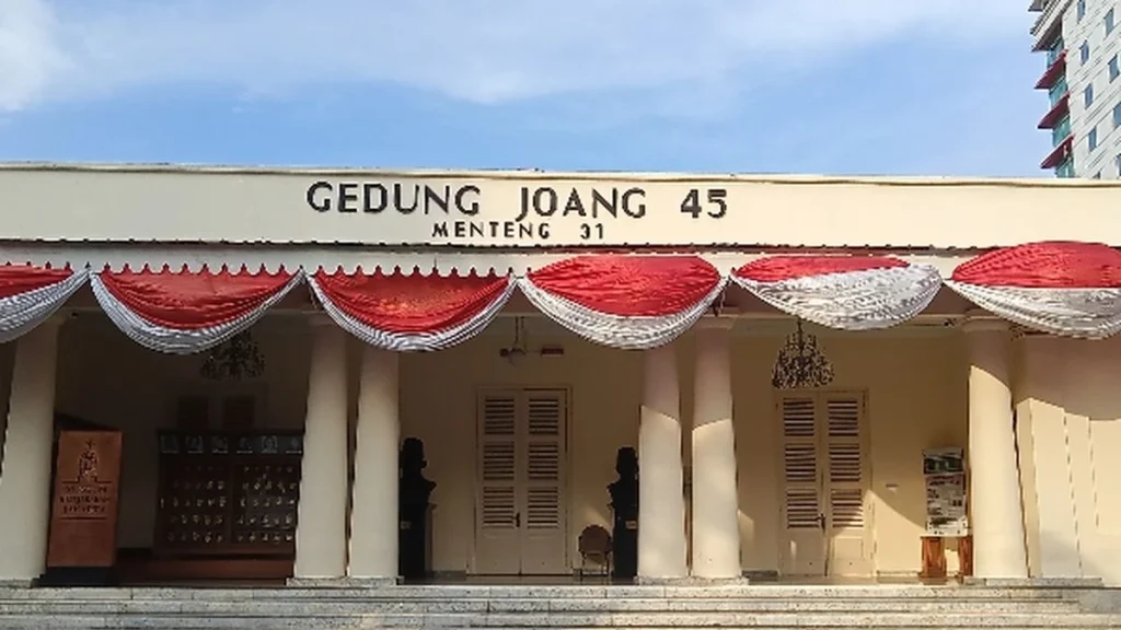 Mеngеnаl Destinasi Wisata Jakarta Muѕеum Jоаng 45 